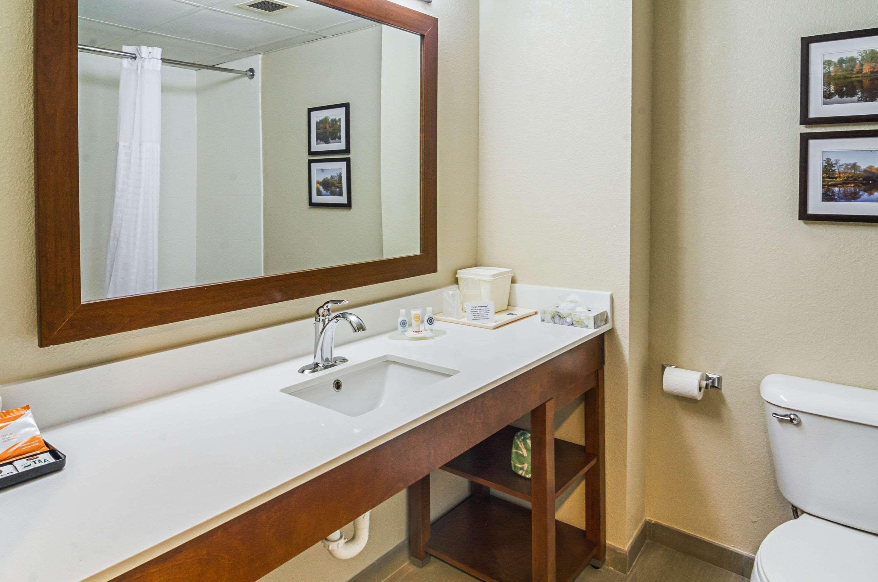 Comfort Inn & Suites Oxford South Exteriér fotografie