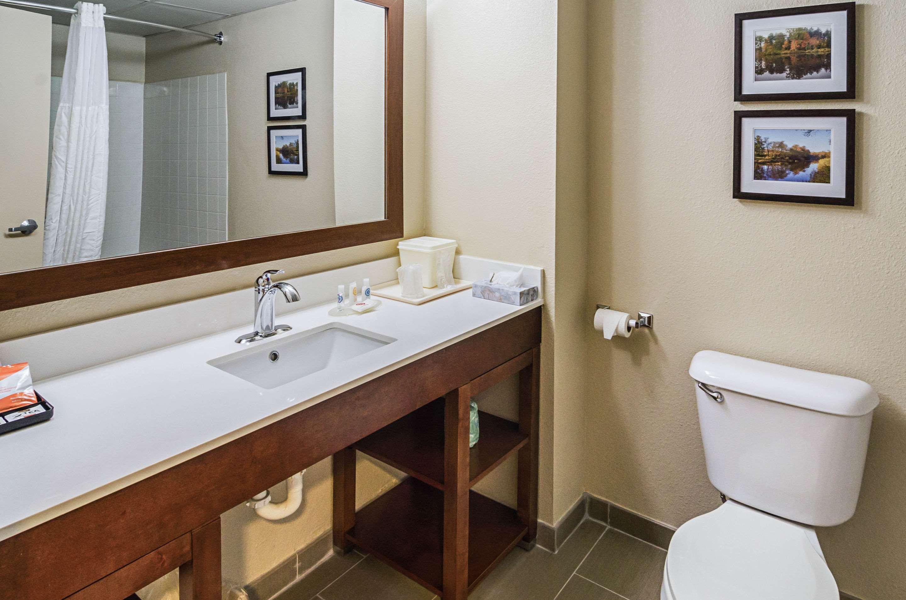 Comfort Inn & Suites Oxford South Exteriér fotografie