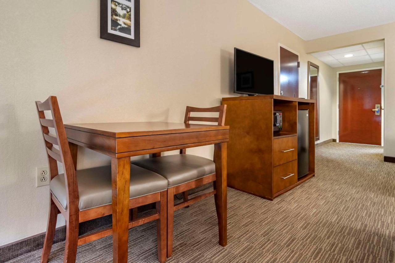 Comfort Inn & Suites Oxford South Exteriér fotografie