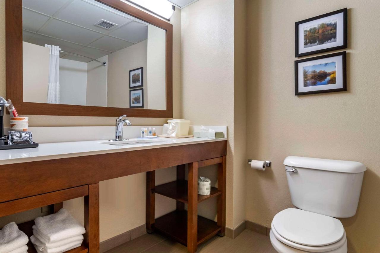 Comfort Inn & Suites Oxford South Exteriér fotografie